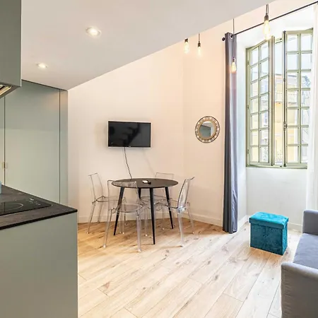 Garibaldi - * نيس