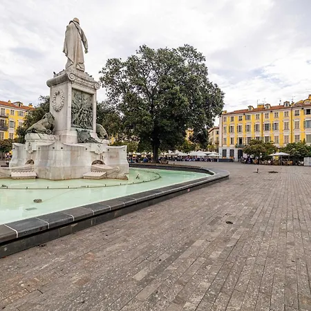 Garibaldi - * نيس